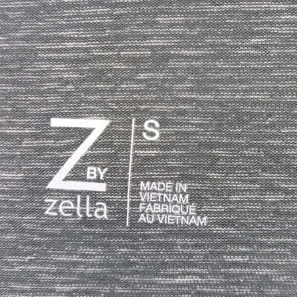 #153 3/$18 - Zella Green/Gray V Neck Long Sleeve Top Size Small - Picture 4 of 4